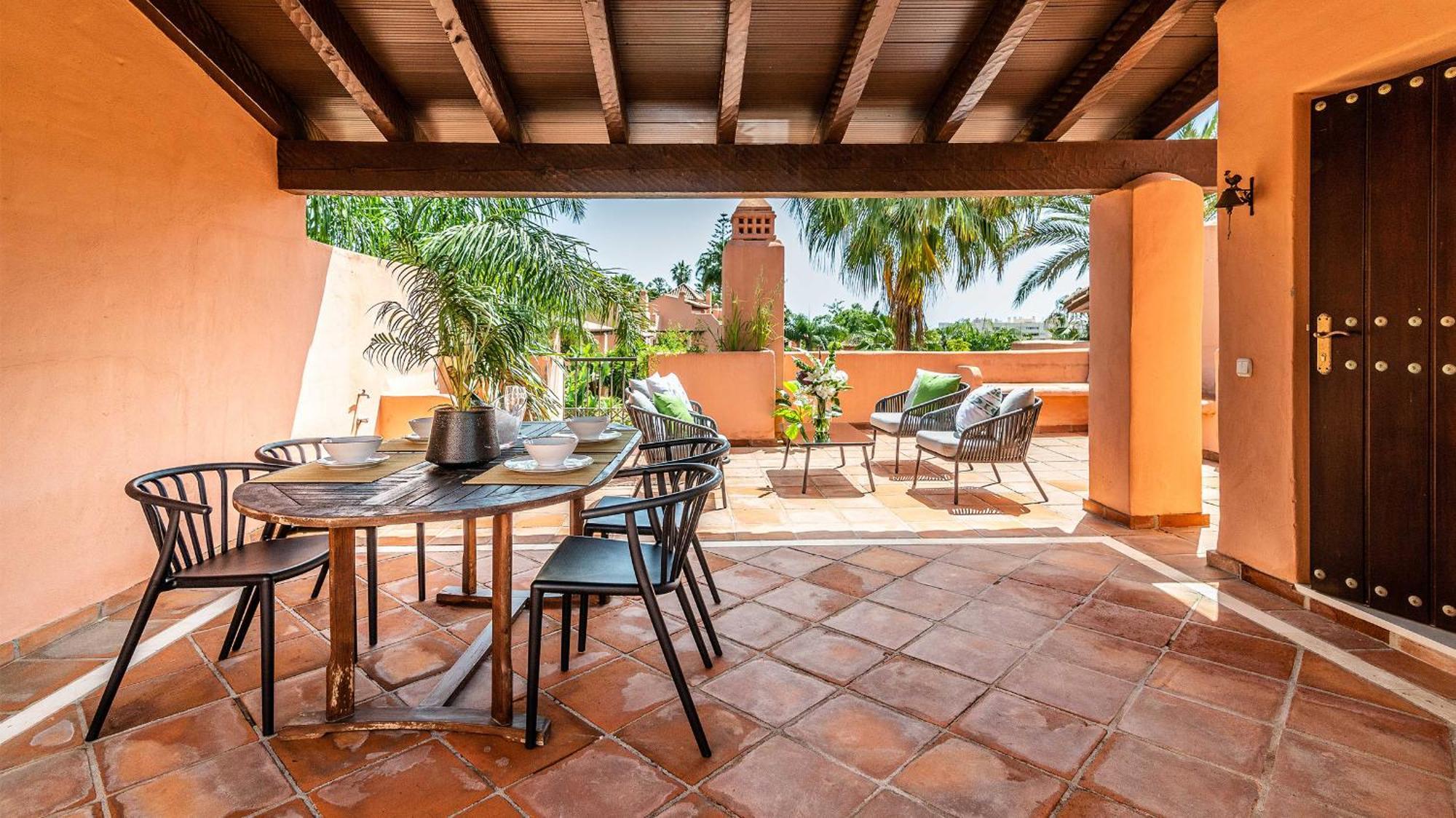 Vacation - Federer, Old Town With A Big Communal Pool And Andalusian Garden Marbella